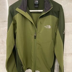 The North Face Apex Bionic Soft Shell Jacket Men’s Medium Green